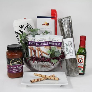 Basketworks - Italian Dinner gift basket - Flowers & Gifts Near Me - Northbrook, Illinois