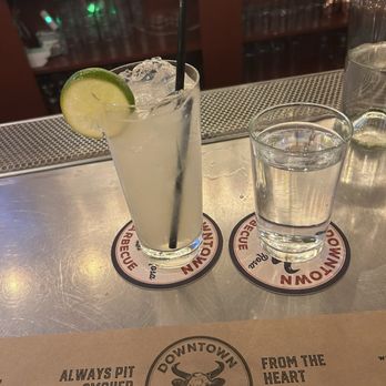 Downtown Barbecue - Bar - Barbeque Near Me - Santa Rosa, California