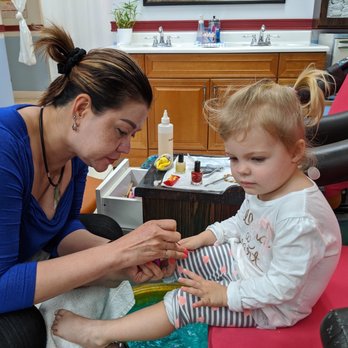 US Nails - My daughter. - Nail Salons Near Me - Pensacola, Florida