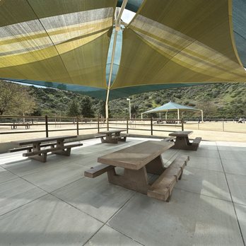 Central Bark - Seating Area - Dog Parks Near Me - Santa Clarita, California Central Bark - Seating Area - Dog Parks Near Me - Santa Clarita, California