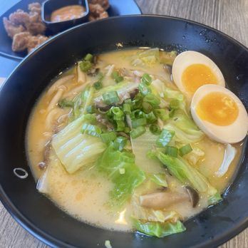 Mennoya Noodle House - Beef Udon and Chicken Karaage - Ramen Near Me - Hawthorne, California Mennoya Noodle House - Beef Udon and Chicken Karaage - Ramen Near Me - Hawthorne, California
