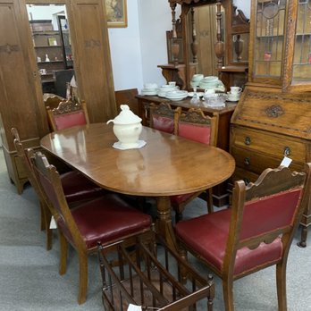 Aurora Antique Pavilion - Antique dining room set - Antiques Near Me - Edmonds, Washington Aurora Antique Pavilion - Antique dining room set - Antiques Near Me - Edmonds, Washington
