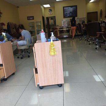 Expert Nail Salon - Nail Salons Near Me - Cedar Park, Texas Expert Nail Salon - Nail Salons Near Me - Cedar Park, Texas
