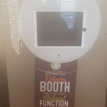 Goldreich Orthodontics - Photo booth - Orthodontists Near Me - Plano, Texas Goldreich Orthodontics - Photo booth - Orthodontists Near Me - Plano, Texas
