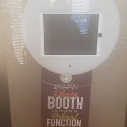 Goldreich Orthodontics - Photo booth