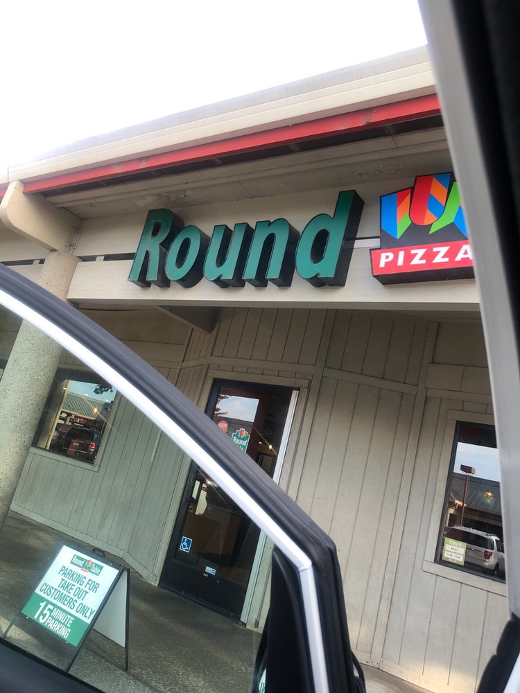 Round Table Order Food 51 Photos 81 Reviews 1566 Howe Ave Sacramento Ca Phone Number Yelp - Round Table Howe Ave Sacramento