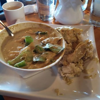 Jatujak - Curry chicken - Food Delivery Services Near Me - Toronto, Ontario