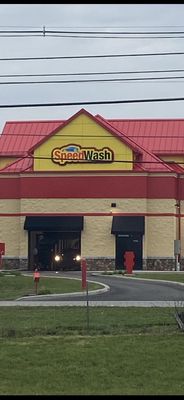 SPEEDWASH CAR WASH - Updated August 2024 - 99 Photos & 90 Reviews