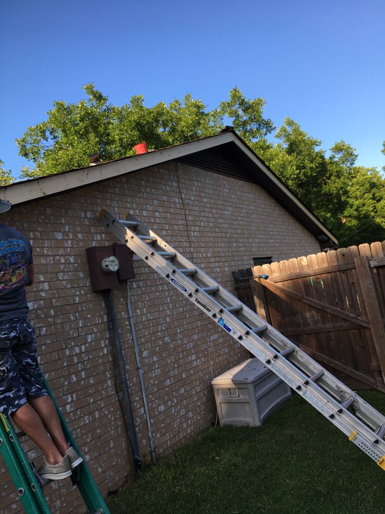 Slide of Texanna Roofing
