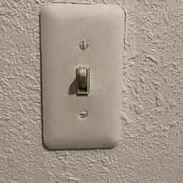 Dirty main light switch Dirty main light switch