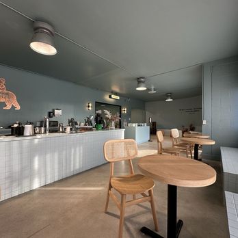 The Boy & The Bear - Coffee Roasteries Near Me - Gardena, California