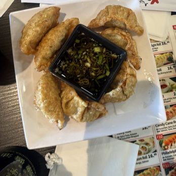 Yoshi Sushi - Goyza - Sushi Bars Near Me - Palmdale, California Yoshi Sushi - Goyza - Sushi Bars Near Me - Palmdale, California