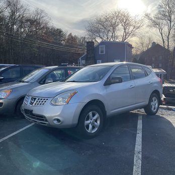 Highlands Auto Gallery - 2010 Nissan rogue, S all wheel drive 128K miles $6995 special Yelp price - Car Dealers Near Me - Braintree, Massachusetts Highlands Auto Gallery - 2010 Nissan rogue, S all wheel drive 128K miles $6995 special Yelp price - Car Dealers Near Me - Braintree, Massachusetts