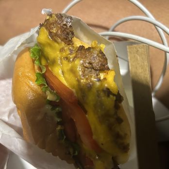 Shake Shack - Burgers Near Me - San Francisco, California