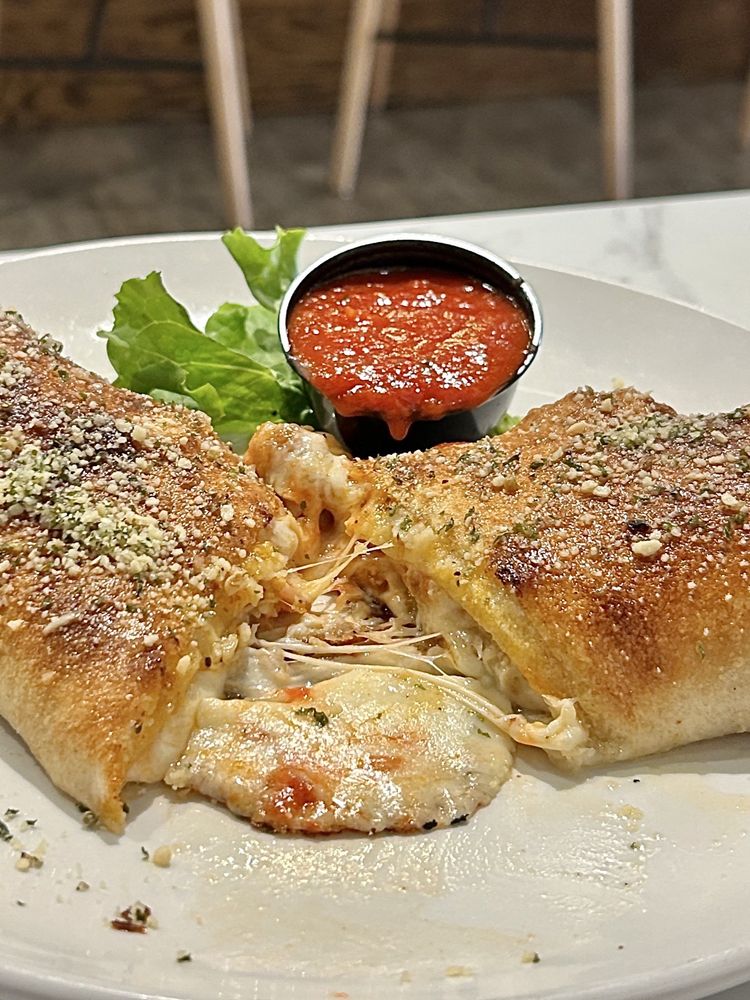 Hawthornes Pizza