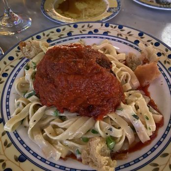 Marcella's - Alfredo & meatball - Italian Near Me - Columbus, Ohio Marcella's - Alfredo & meatball - Italian Near Me - Columbus, Ohio