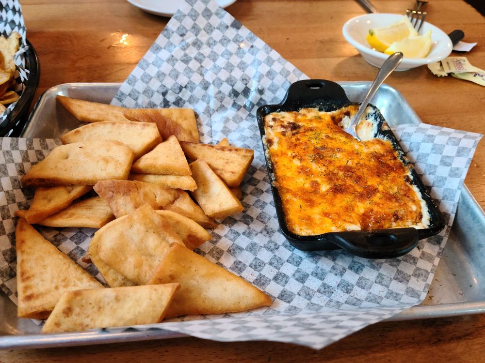 HALTERMAN’S EATERY Updated November 2024 63 Photos & 87 Reviews