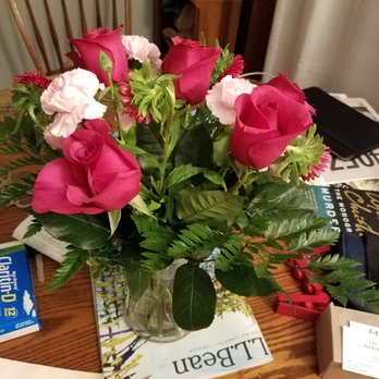 The Flower Basket - Florists Near Me - Aurora, Illinois The Flower Basket - Florists Near Me - Aurora, Illinois