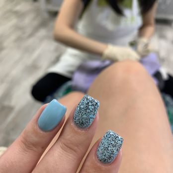 Fashion Nails - Nail Salons Near Me - Manteca, California