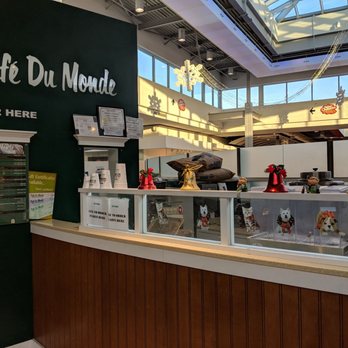 Cafe Du Monde - Coffee & Tea Near Me - Gretna, Louisiana