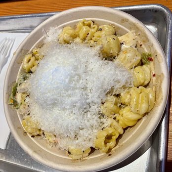 Tulipani - The best dish I've had ALL YEAR! Green chili and chicken cream pasta! - Pasta Shops Near Me - Albuquerque, New Mexico