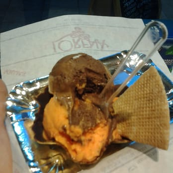 Lorena - Helado de chocolate y mandarina + zanahoria - Bakeries Near Me - Madrid, M