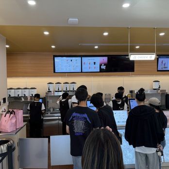 Molly Tea - Happy place - Bubble Tea Near Me - Sunnyvale, California