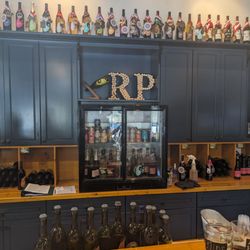 Round Peak Vineyards