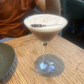 Hutong - Lavender and ginger no alcohol or alcohol - Chinese Near Me - Miami, Florida Hutong - Lavender and ginger no alcohol or alcohol - Chinese Near Me - Miami, Florida
