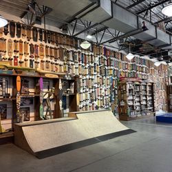 Skateboarding Hall of Fame - Sick collection