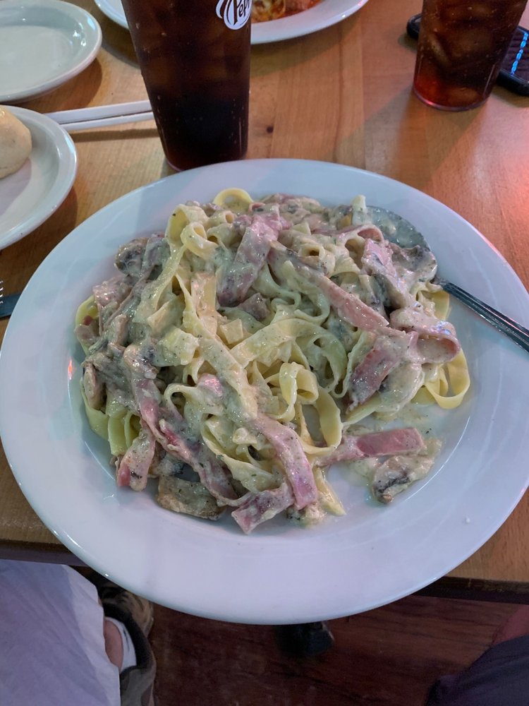 PRIMA PASTA Updated October 2024 34 Photos & 75 Reviews 521 W