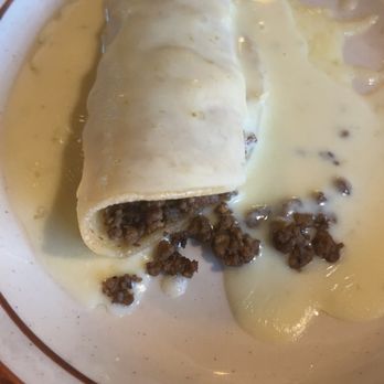El Rancho Mexican Grill - Beef enchilada w queso - Mexican Near Me - Denham Springs, Louisiana El Rancho Mexican Grill - Beef enchilada w queso - Mexican Near Me - Denham Springs, Louisiana