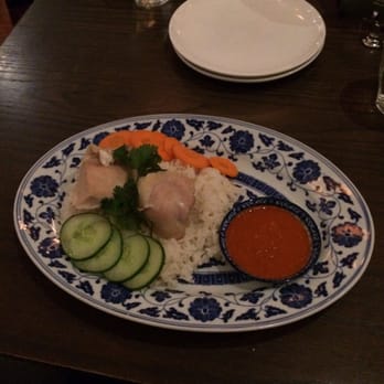 R&D Restaurant - Hainan chicken. Satisfactory but not amazing. - Asian Fusion Near Me - Toronto, Ontario R&D Restaurant - Hainan chicken. Satisfactory but not amazing. - Asian Fusion Near Me - Toronto, Ontario