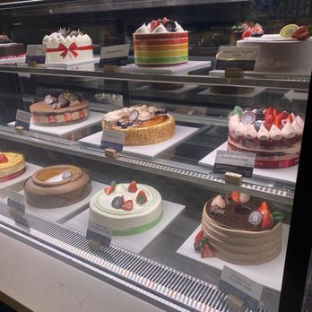 Paris Baguette - Cakes! - Bakeries Near Me - Chicago, Illinois Paris Baguette - Cakes! - Bakeries Near Me - Chicago, Illinois