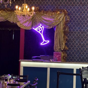 Chandelier Lounge - Lounges Near Me - Seattle, Washington Chandelier Lounge - Lounges Near Me - Seattle, Washington