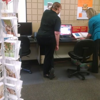 The UPS Store - Two cute computer stations. This might become my spot. - Printing Services Near Me - Albuquerque, New Mexico
