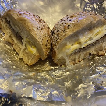 Bagel Bob's - Sausage egg cheese everything bagel. Everything I wanted! - Delis Near Me - Houston, Texas Bagel Bob's - Sausage egg cheese everything bagel. Everything I wanted! - Delis Near Me - Houston, Texas