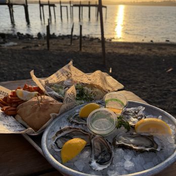 Fishetarian Fish Market - Raw Oysters, Rockfish Sandwich and fish tacos at sunset - Seafood Near Me - Bodega Bay, California Fishetarian Fish Market - Raw Oysters, Rockfish Sandwich and fish tacos at sunset - Seafood Near Me - Bodega Bay, California