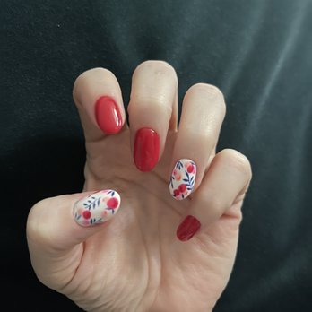 Rose Nail Bar - Nail art by Rose - Nail Salons Near Me - Arlington, Virginia