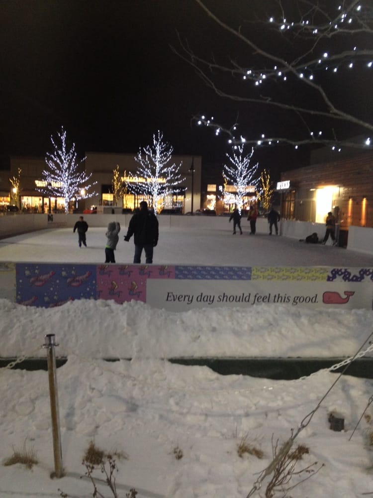 SILVER STREAK SKATEING Updated July 2024 Lynnfield, Massachusetts