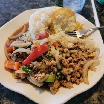 Tahntawan Thai Kitchen - Pad ka Pra (pow) - Thai Near Me - Marina Del Rey, California Tahntawan Thai Kitchen - Pad ka Pra (pow) - Thai Near Me - Marina Del Rey, California