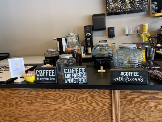 AndySunflower Café by null