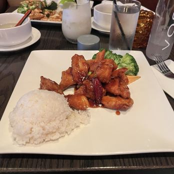 Haiku - General tso chicken - Sushi Bars Near Me - Scarsdale, New York Haiku - General tso chicken - Sushi Bars Near Me - Scarsdale, New York