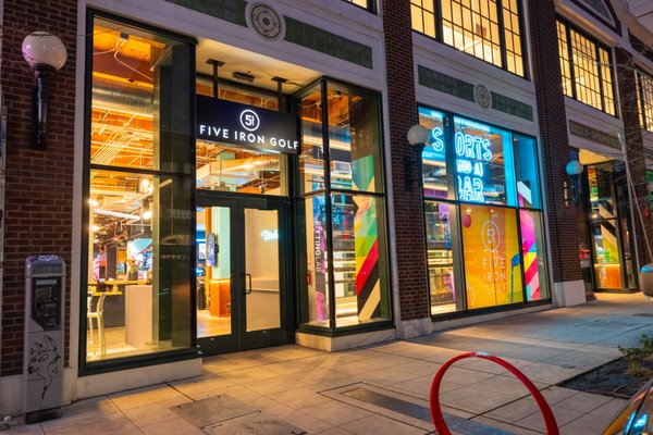 Five Iron Golf by null