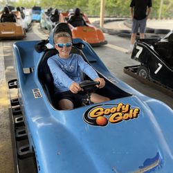 Goofy Golf - Big Track Pit Stop - Wear Sunglasses!