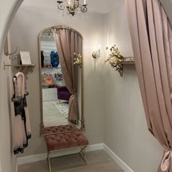Yve's Lingerie Bra Fitting Specialist - Spacious, handicap-accessible dressing room designed for comfortable, personalized bra fittings and private styling appointments.