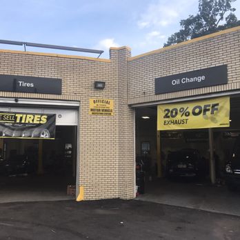 Meineke Car Care Center - Outside - Tires Near Me - Baldwin, New York Meineke Car Care Center - Outside - Tires Near Me - Baldwin, New York