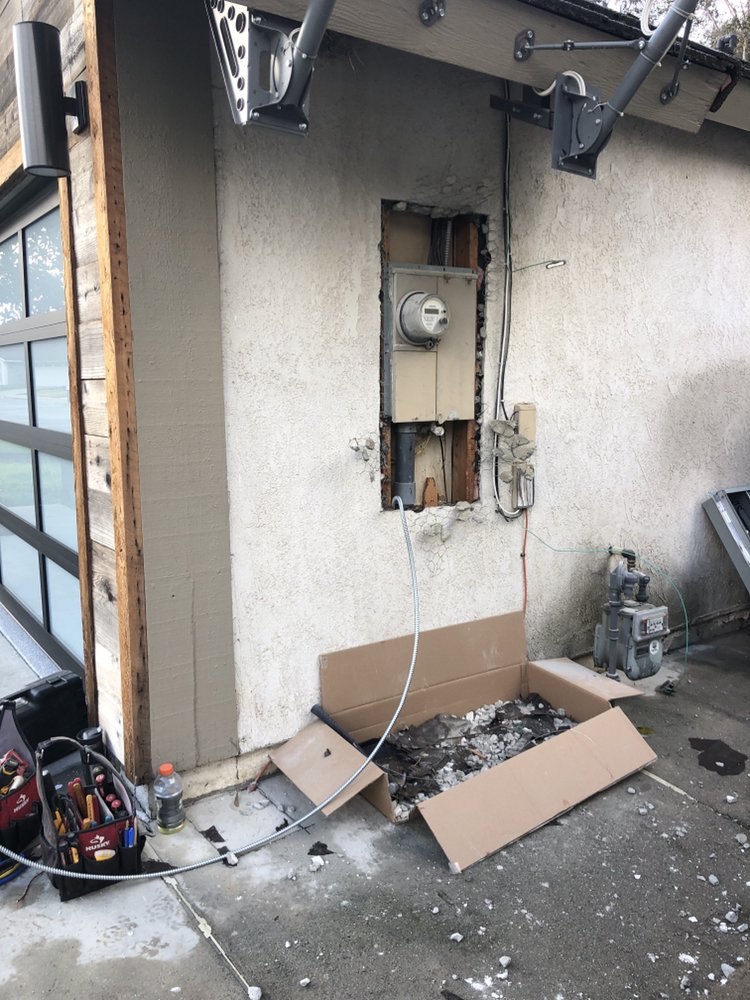 Slide of Martinez Electrical Services