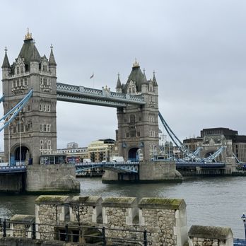 Tower Bridge - Landmarks & Historical Buildings Near Me - London, XGL Tower Bridge - Landmarks & Historical Buildings Near Me - London, XGL