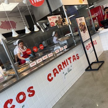 El Gallo Giro - Tacos Near Me - San Fernando, California El Gallo Giro - Tacos Near Me - San Fernando, California